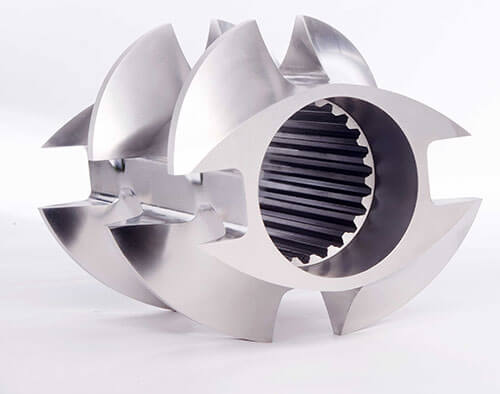 Figure 1: a broached extruder special screw segment showing the internal spline manufactured from Bodycote Supermet Fe69. Along with bringing technology innovation to the industry, Bodycote is a well-placed and secure strategic partner for your extruder business.